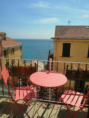 Casa del Sole affacciato sul mare Cervo